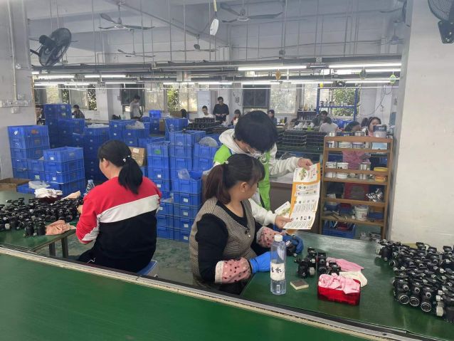 三鄉(xiāng)鎮(zhèn)開展“加強禁毒宣傳， 共創(chuàng)無毒企業(yè)”活動照片2.jpg